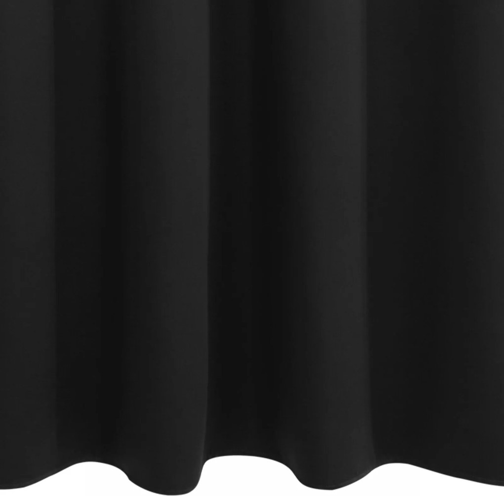 KRÁTKY ZATEMŇOVACÍ ZÁVES NA KRÚŽKOCH LOGAN 140X175 CM ČIERNA