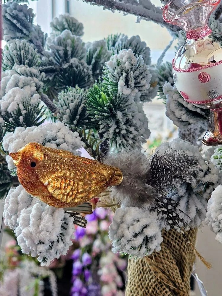 Zlatá hnedá sklenená vianočná ozdoba vtáčik na klipe - 9*3*4 cm