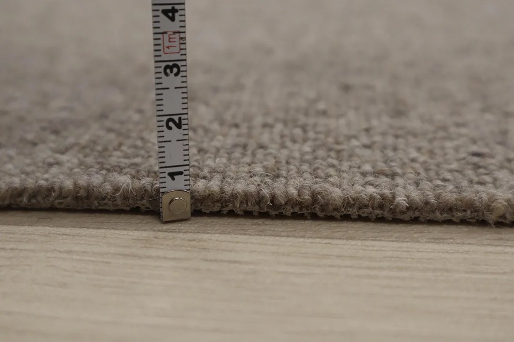 Avanti, AKCIA: 100x300 cm Metrážny koberec Dublin 907 hnedý, šíře, hnedá, ab (mriežka), chodba / predsieň