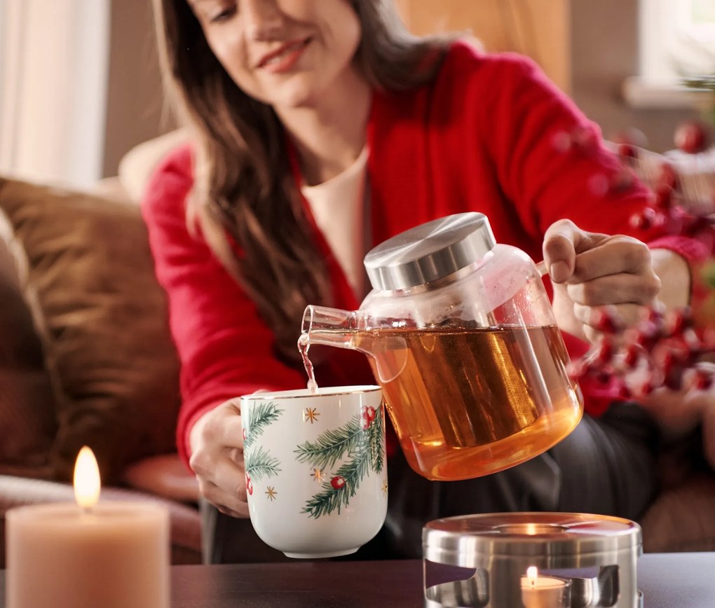 Veľký hrnček s lesklým zlatým dekorom