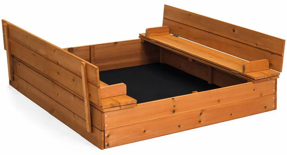 Drevené pieskovisko s lavičkami a krytom