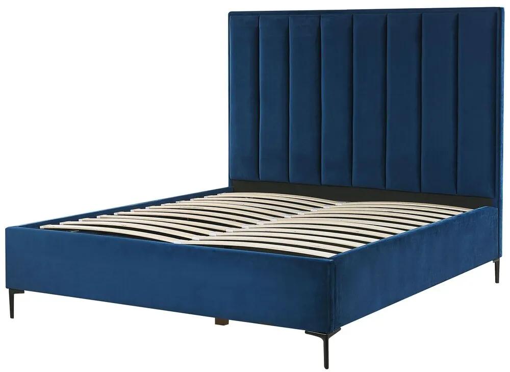 Zamatová posteľ s nočnými stolíkmi 140 x 200 cm modrá SEZANNE Beliani