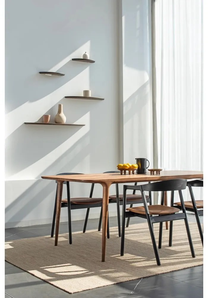 Hnedá jedálenská stolička z dubového dreva Muna – Gazzda