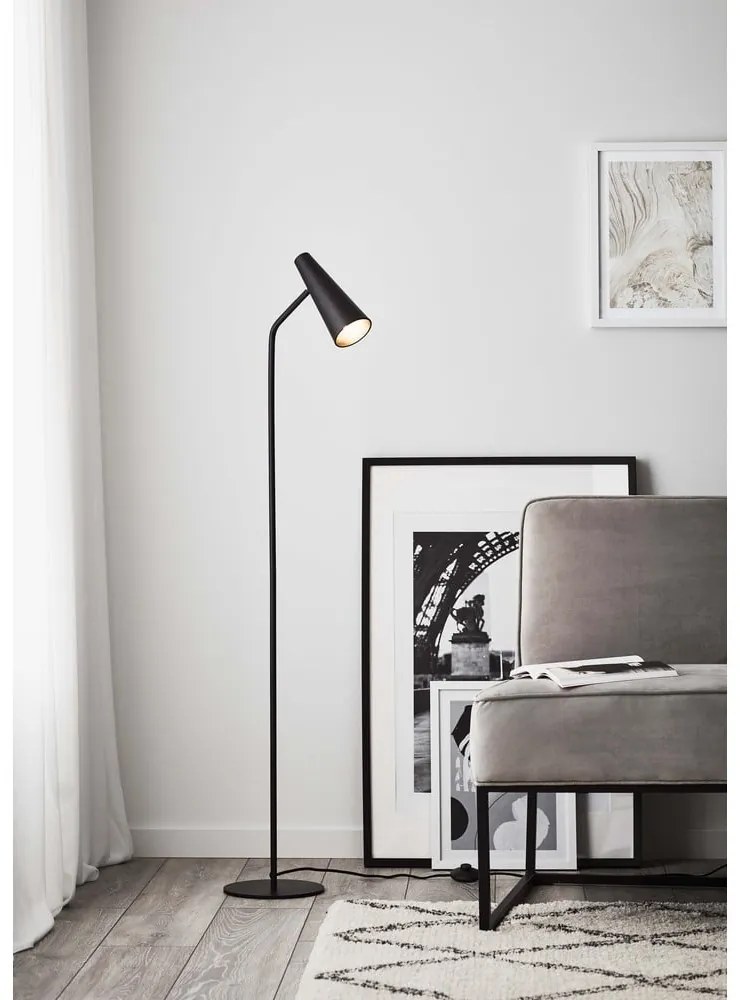 Čierna stojacia lampa Peak - Markslöjd