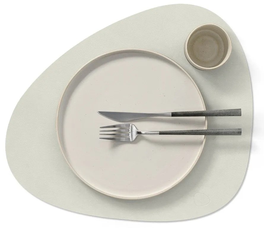 Prestieranie z eko kože 37x44 cm Curve L Nupo – LIND DNA