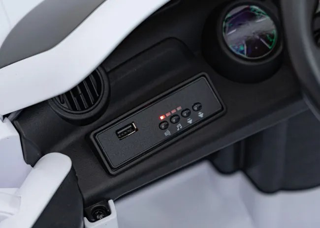 Elektrické autíčko RUF CTR3 biele