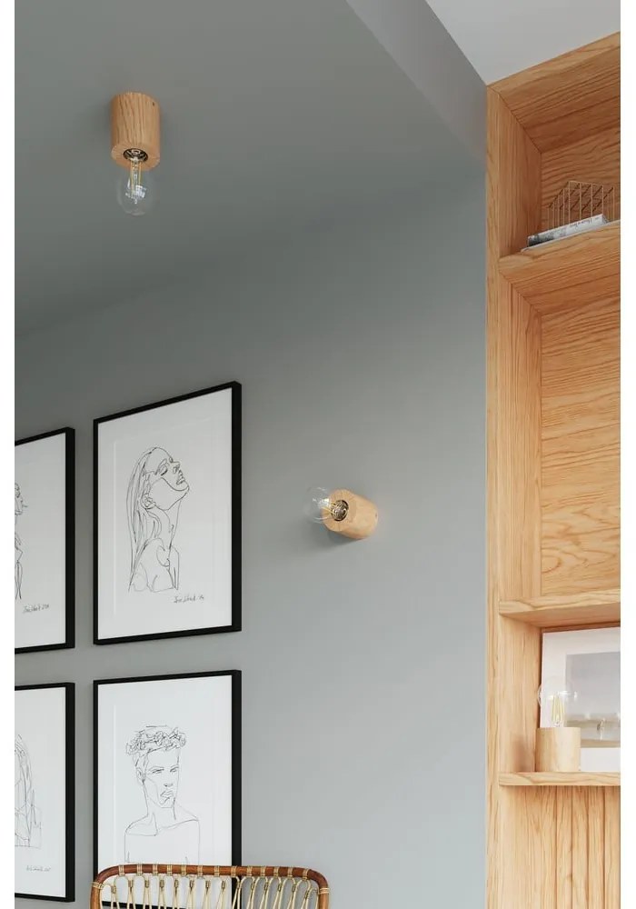 Drevené nástenné svietidlo Nice Lamps Elia