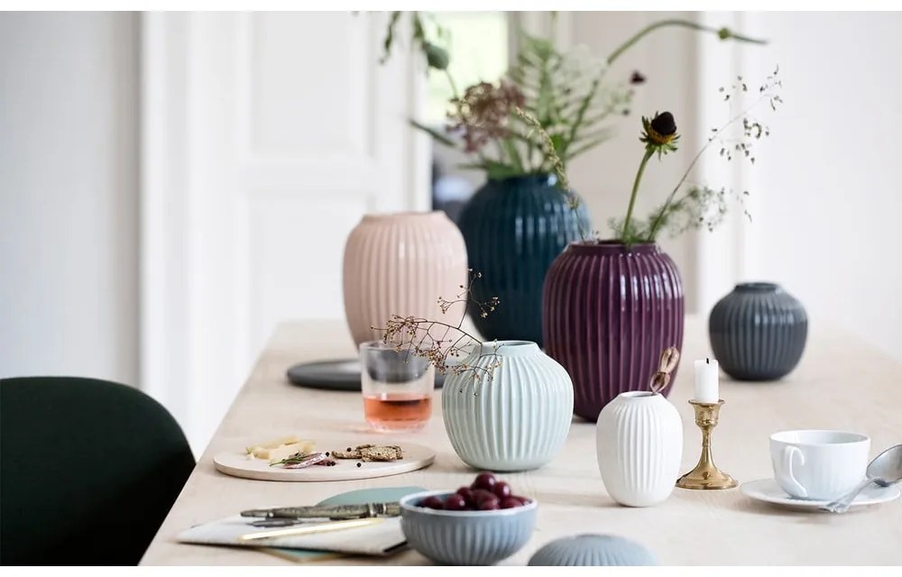 Antracitová kameninová váza Kähler Design Hammershoi, výška 12,5 cm