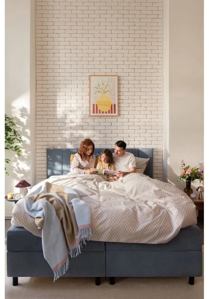 Modrá boxspring posteľ s úložným priestorom 180x200 cm Elva Bold Line – Bonami Selection