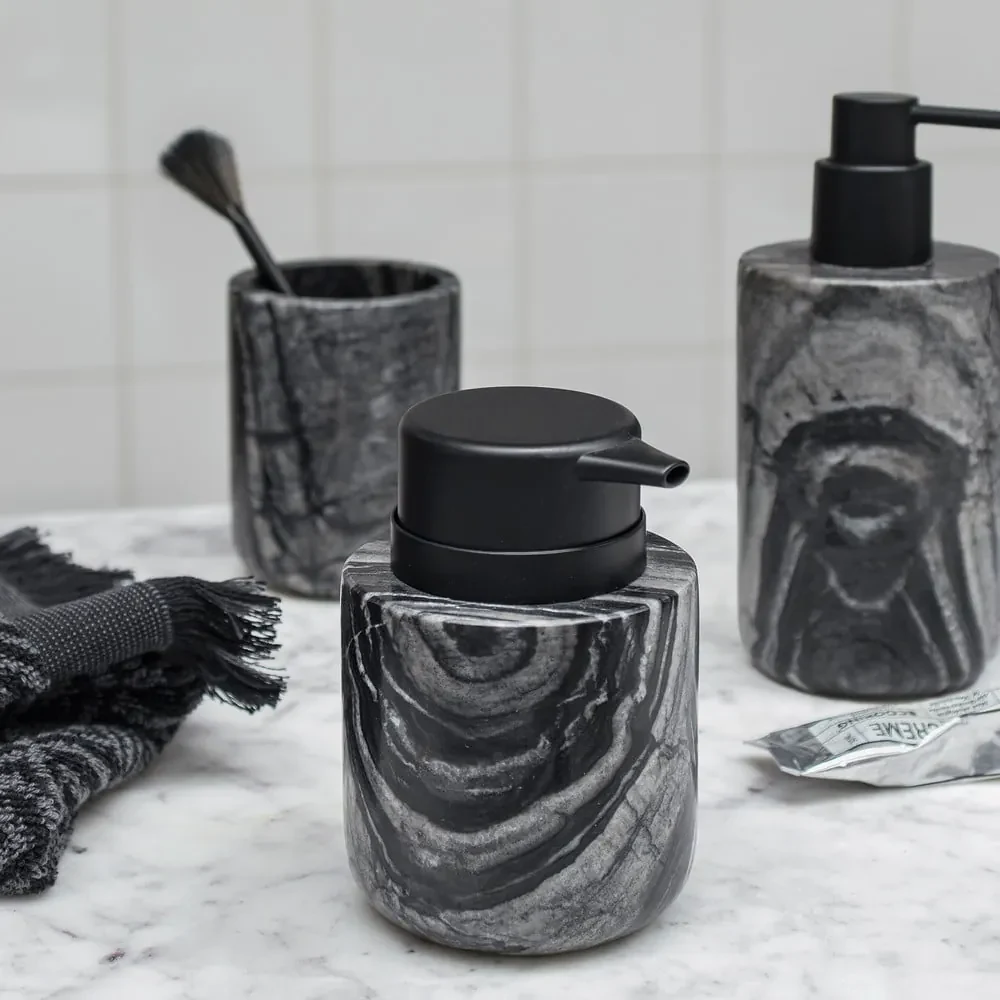 Čierny mramorový dávkovač mydla 0.2 l Marble – Mette Ditmer Denmark