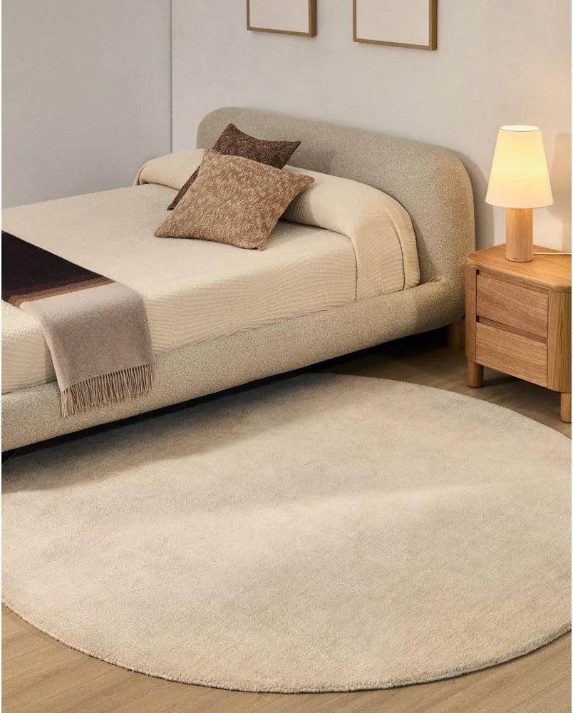 Krémový okrúhly koberec ø 200 cm Empuries – Kave Home
