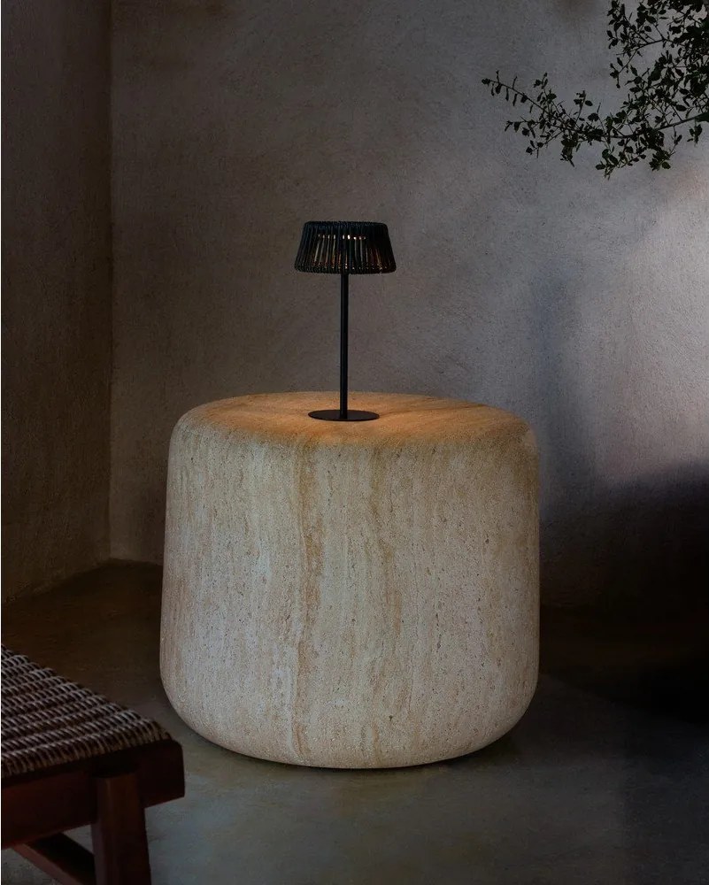 LED stolové/prenosné solárne vonkajšie svietidlo ø 11 cm Aldet – Kave Home