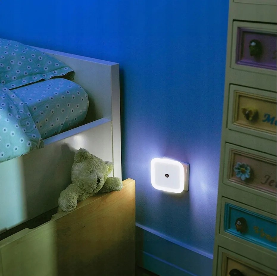 BERGE LED nočné svetlo s čidlom súmraku 1W