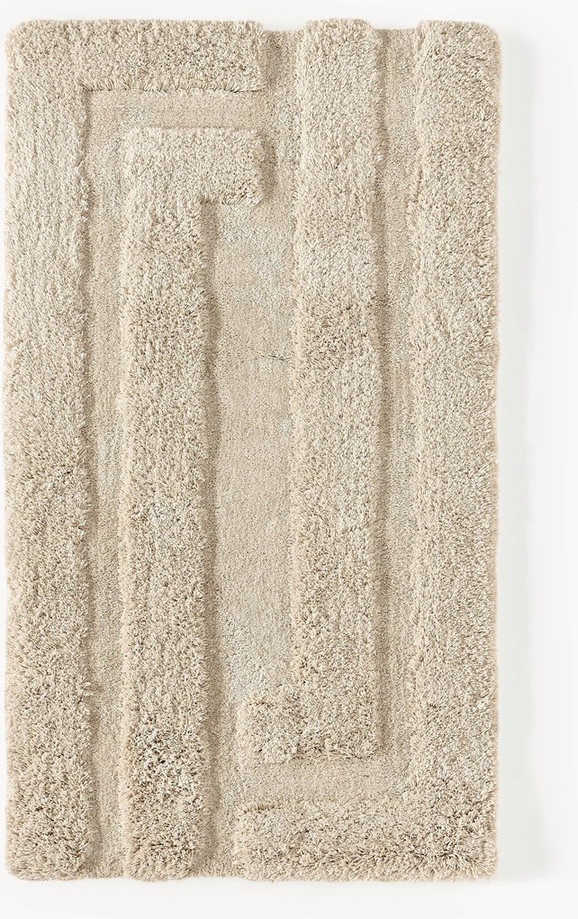 Koberec's vysokým vlasom a reliéfnou štruktúrou Genève