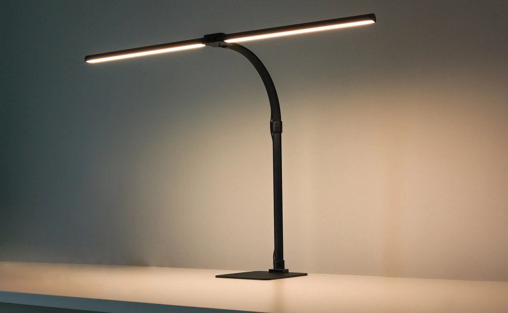 Stolná LED lampa ALVARO, základňa, diaľkový ovládač