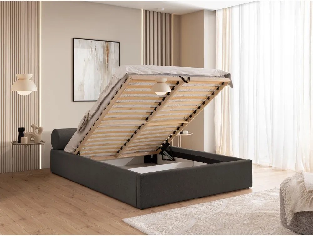 Tmavosivá čalúnená dvojlôžková posteľ s úložným priestorom s roštom 140x200 cm Cille – Ropez