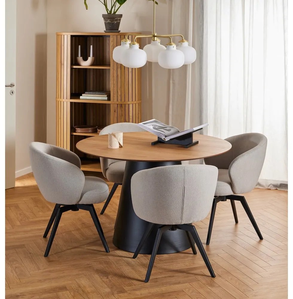 Čierno-prírodný okrúhly jedálenský stôl s doskou v dubovom dekore ø 120 cm Soli – Actona