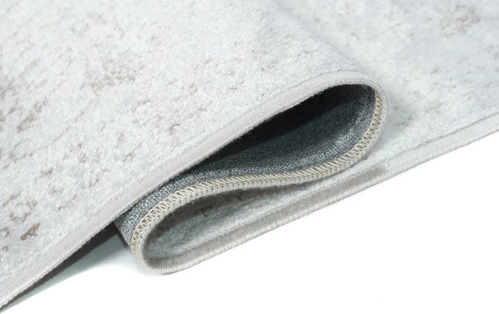 TA Koberec Isphahan 84313/577 Krémová/strieborná