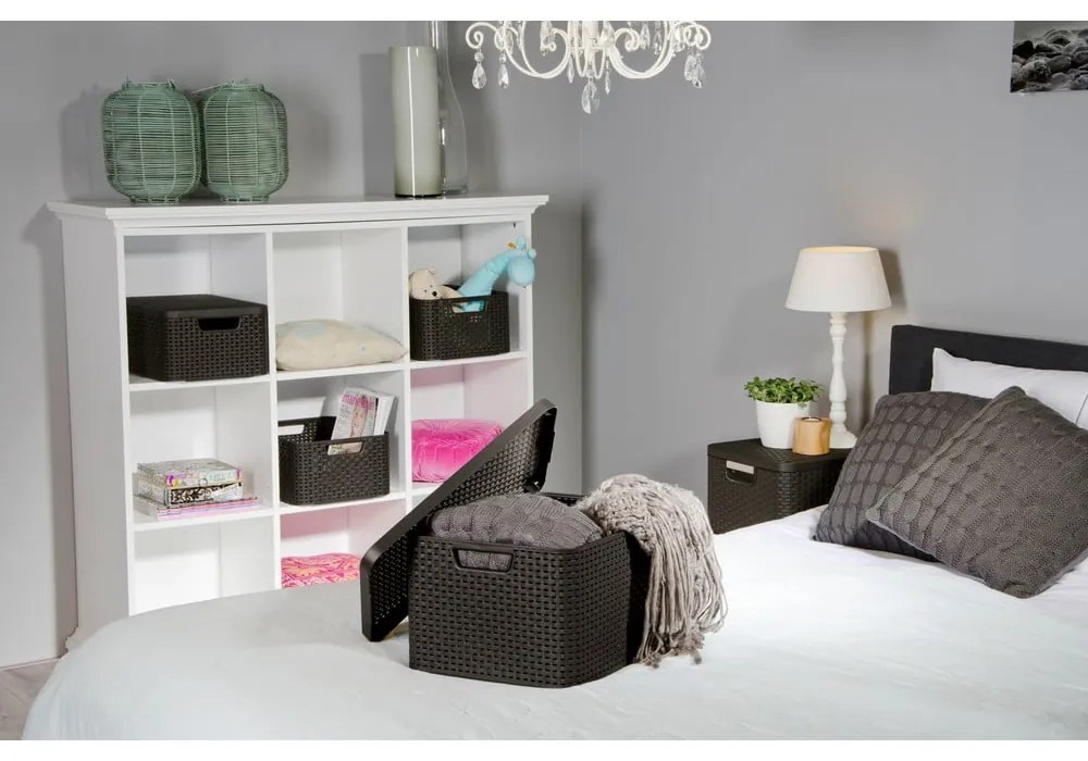 Sivý plastový úložný box s vekom 33x44,5x25 cm Style – Curver