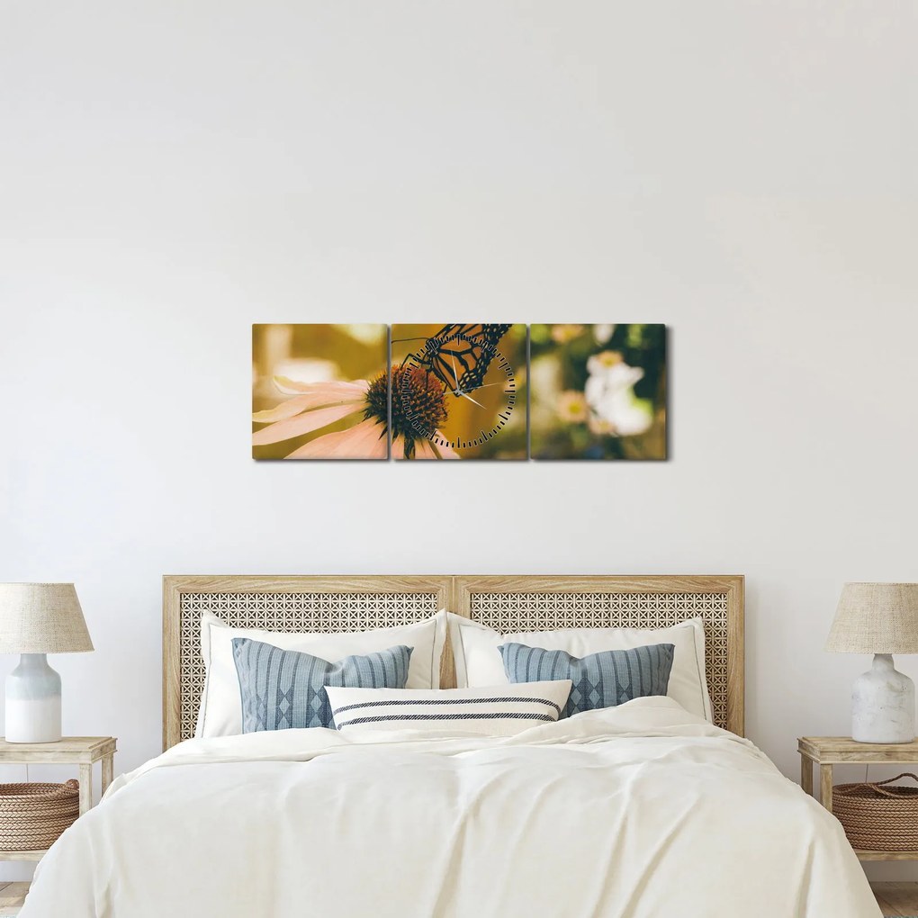 Obraz motýľa na kvetine (s hodinami) (90x30 cm)