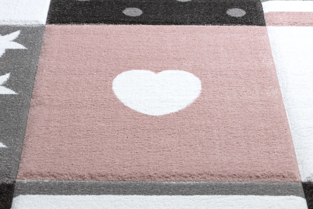 Koberec PETIT SRDIEČKO A HVIEZDY, ružový