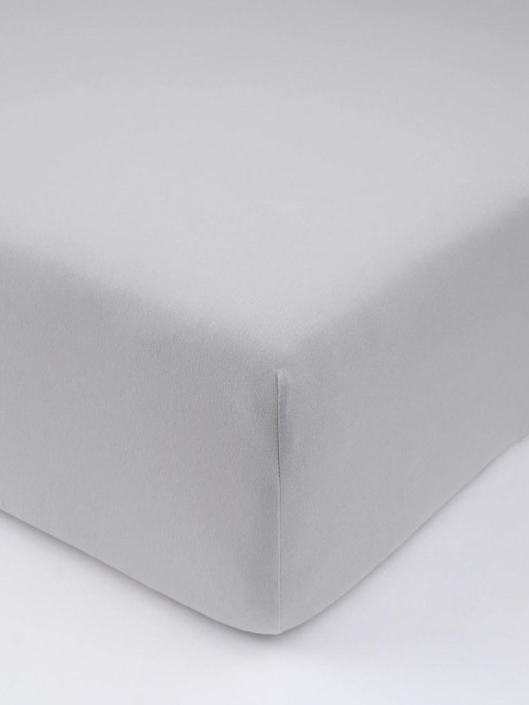 Jersey plachta do postieľky s elastanom Deluxe 70 x 140 cm – svetlosivá