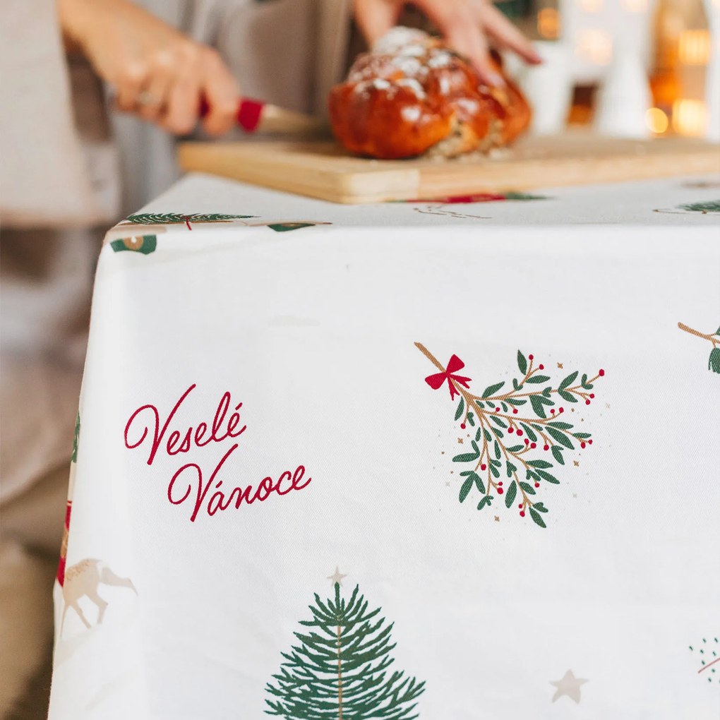 Goldea vianočný hranatý obrus z pevnej bavlny - české vianoce 100 x 100 cm