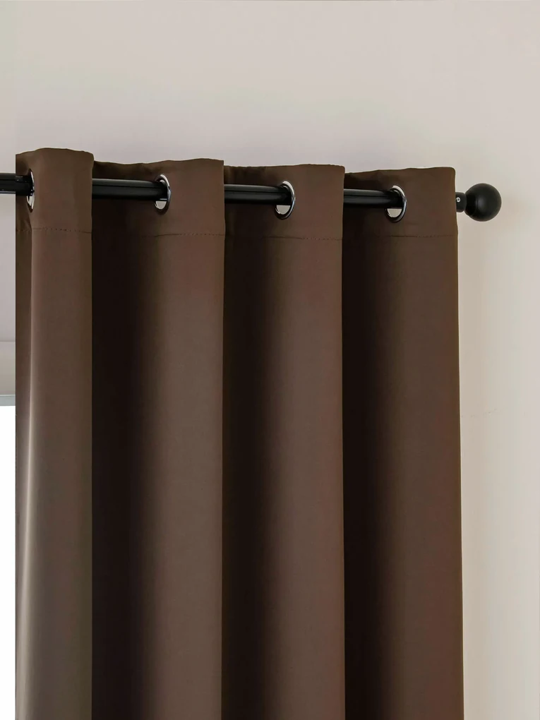 Blackout závesy Elias tmavohnedá – 140 × 250 cm (2 ks) - krúžky