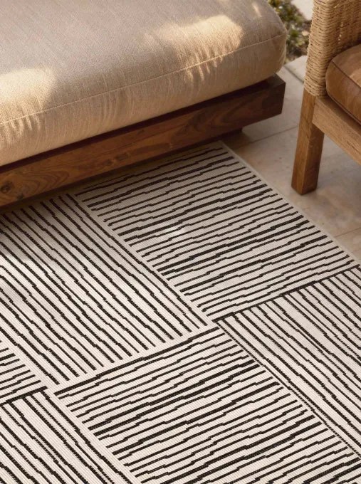 Koberec Ted Baker Haringey Nightingale čierny / biely