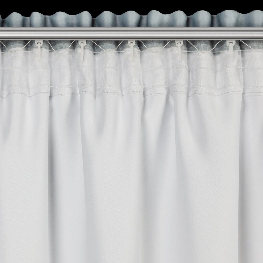 ZATEMŇOVACÍ ZÁVES NA PÁSKE NILA 140X270 CM VZOROVANÁ