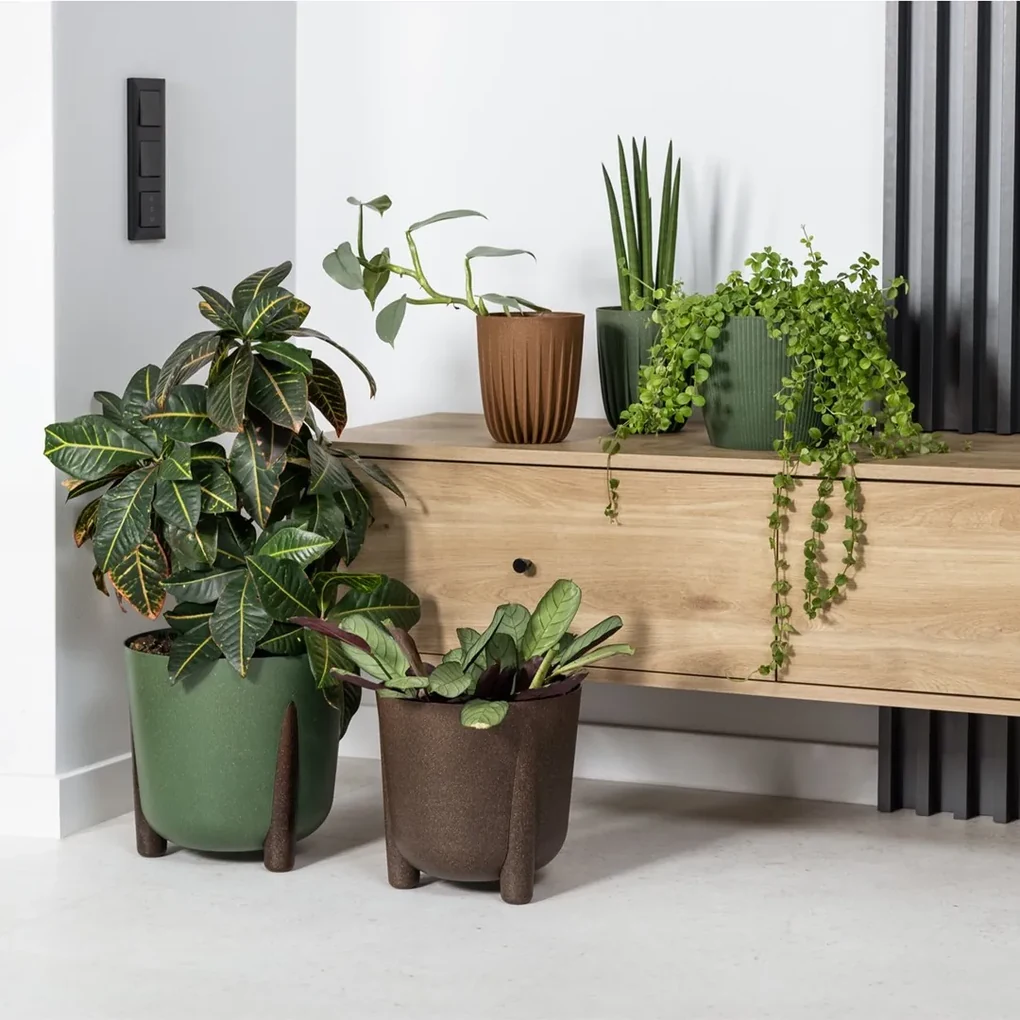 PLASTOVÝ KVETINÁČ MOSS ECO 32X34 CM SIVÁ