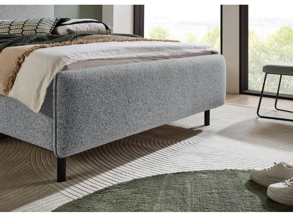 Svetlosivá čalúnená dvojlôžková posteľ s úložným priestorom s roštom 140x200 cm Primo – Meise Möbel