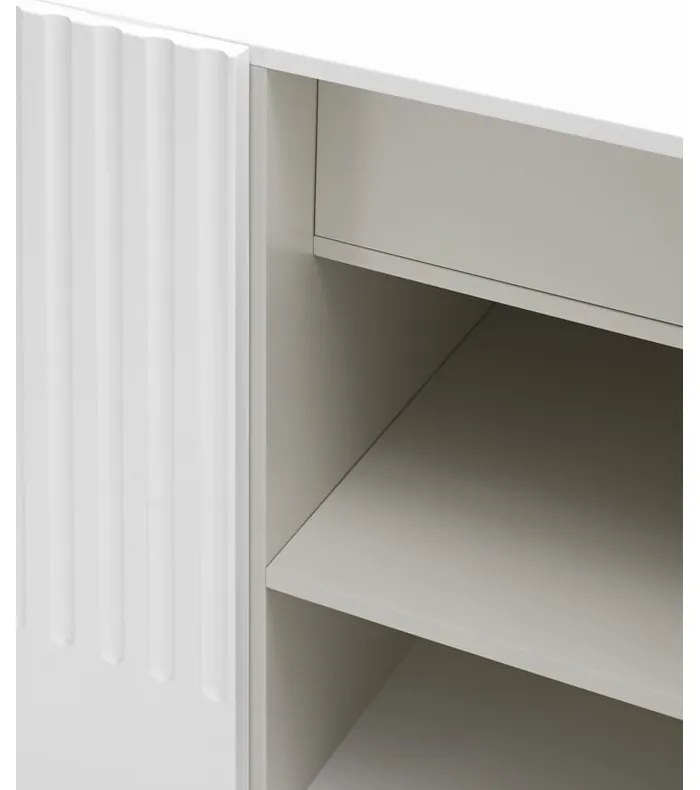 Biely príborník Teulat Doric, šírka 150 cm