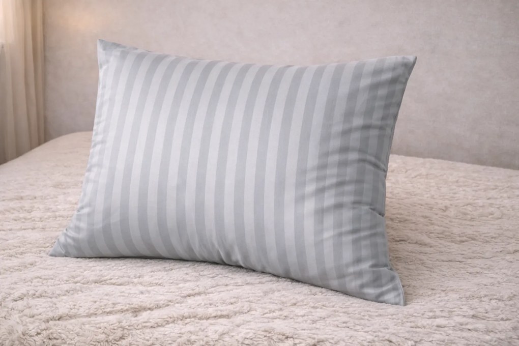 Hotelová obliečka na vankúš damašek sivá 50x70 / 70x90 – nekrčivá, zips Veľkosť: 50x70 cm