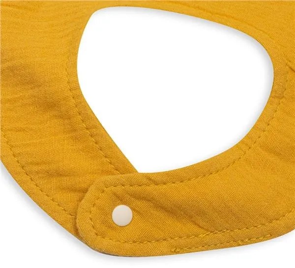 Mušelínový dětský bryndák New Baby mustard