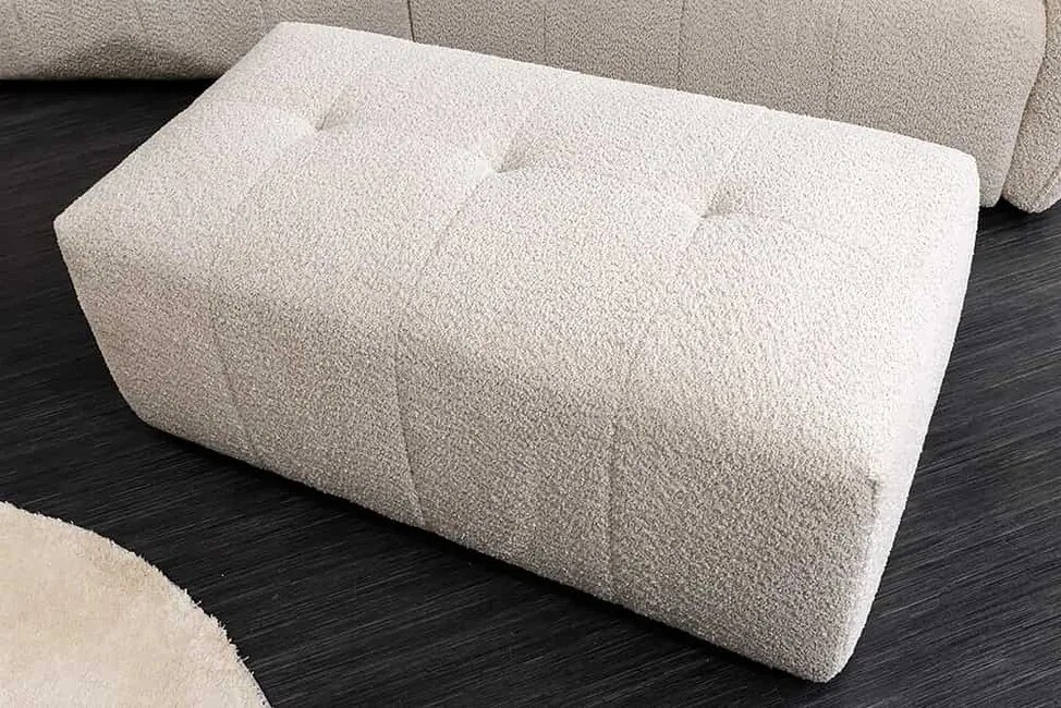 Elegantný taburet Madeline s buklé čalúnením v šampanskej béžovej 118cm