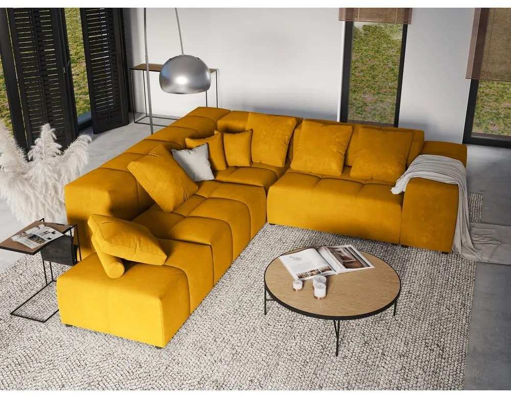 Žltý zamatový vankúš k modulárnej pohovke Rome Velvet - Cosmopolitan Design