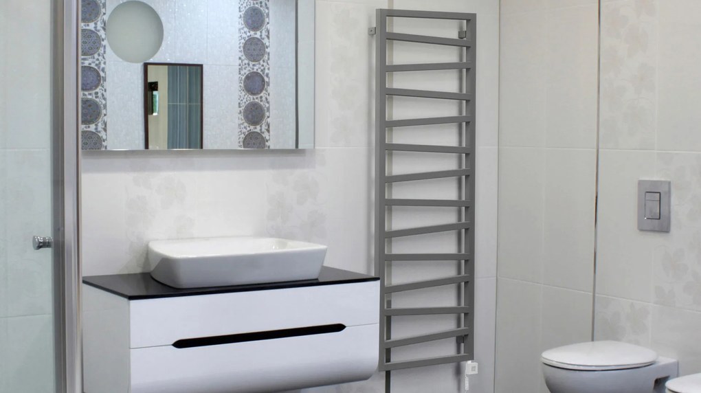 Terma Zigzag 1545x500 kombinovaný radiátor RAL9005 Pololesk Z8
