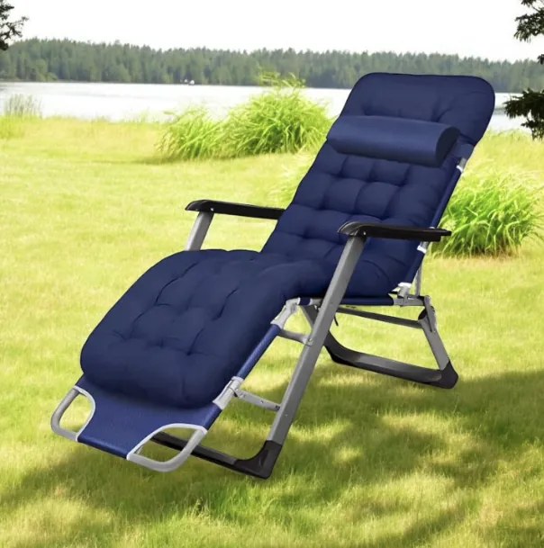 Záhradné lehátko so sivým rámom a vankúšom sivá