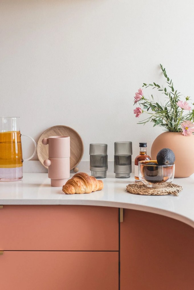Ferm Living Pohár Ripple Smoked grey 200 ml – set 4 ks