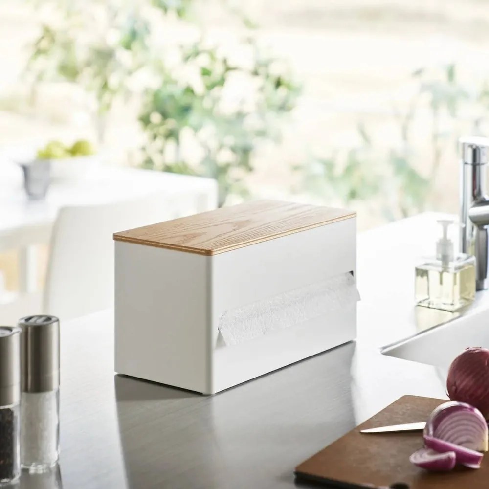 Biely kovový stojan na papierové utierky Rin – YAMAZAKI