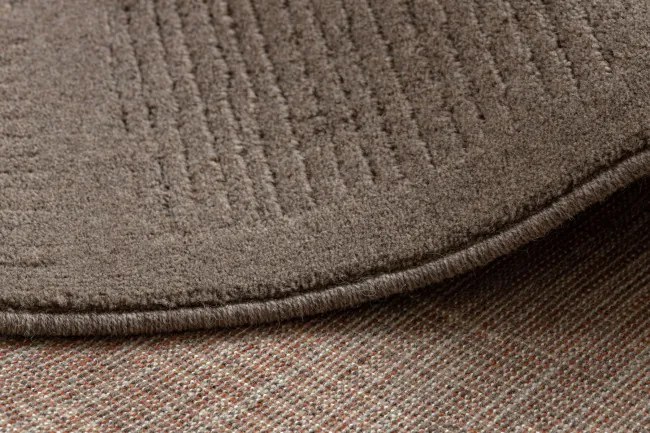 Koberec TEXTURA 488.20.LA600 Osta hnedý