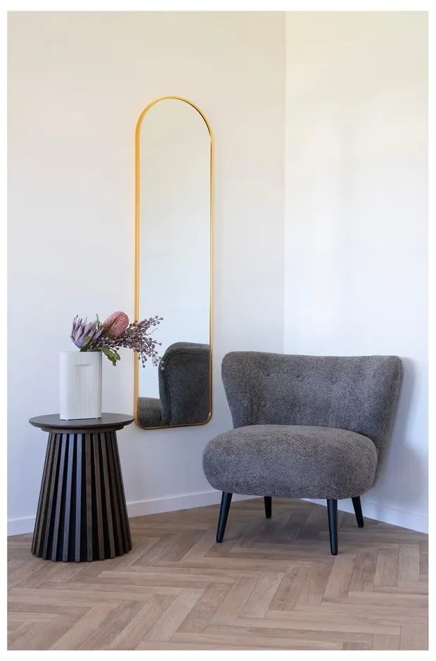 Hnedé kreslo z textílie buklé Covelo – House Nordic