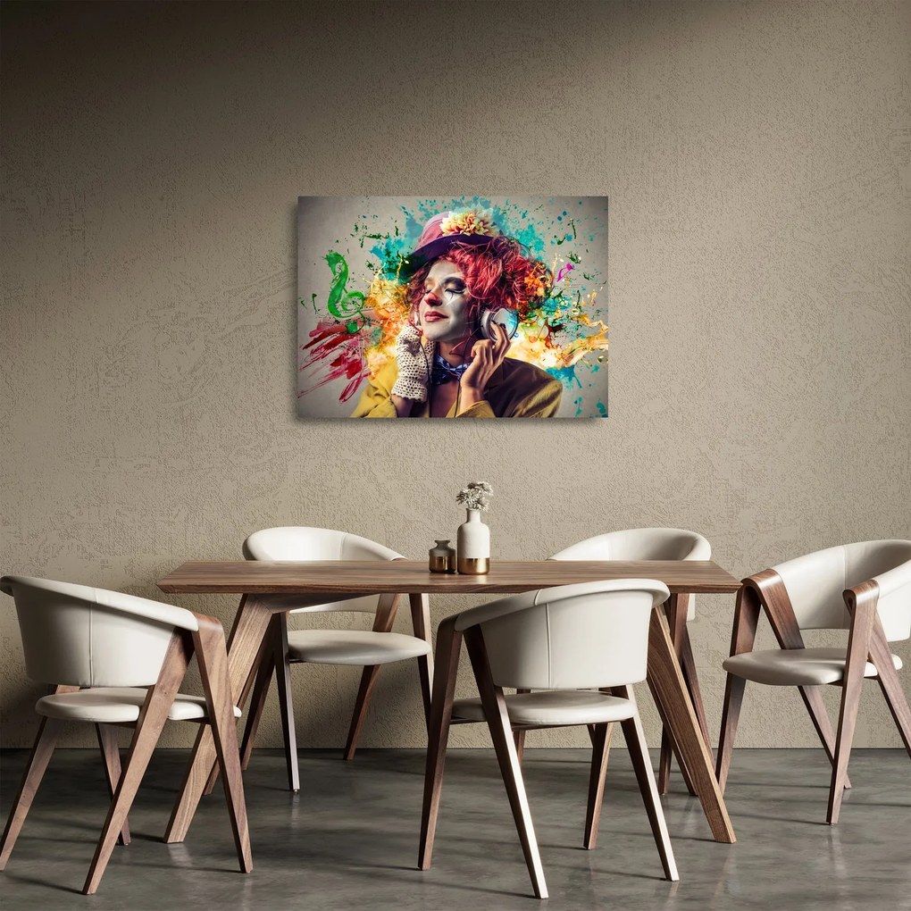 Sklenený obraz - Umelkyňa so slúchadlami (70x50 cm)