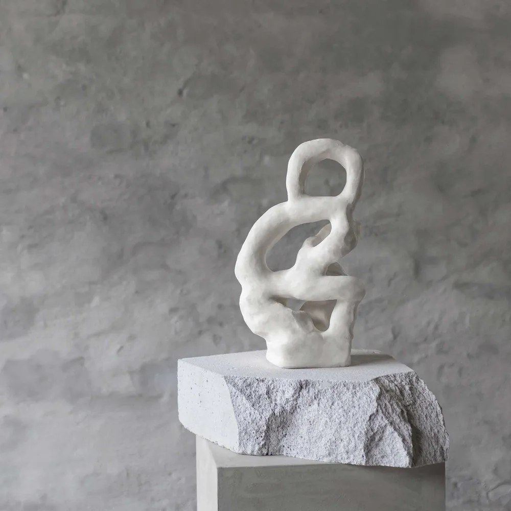 Soška z polyresínu (výška 32 cm) Sculpture – Mette Ditmer Denmark
