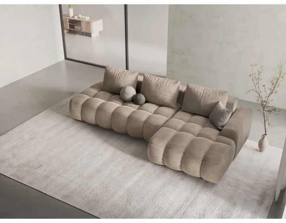 Béžová zamatová rozkladacia/s úložným priestorom rohová pohovka (pravý roh/s leňoškou) Linz – Cosmopolitan Design