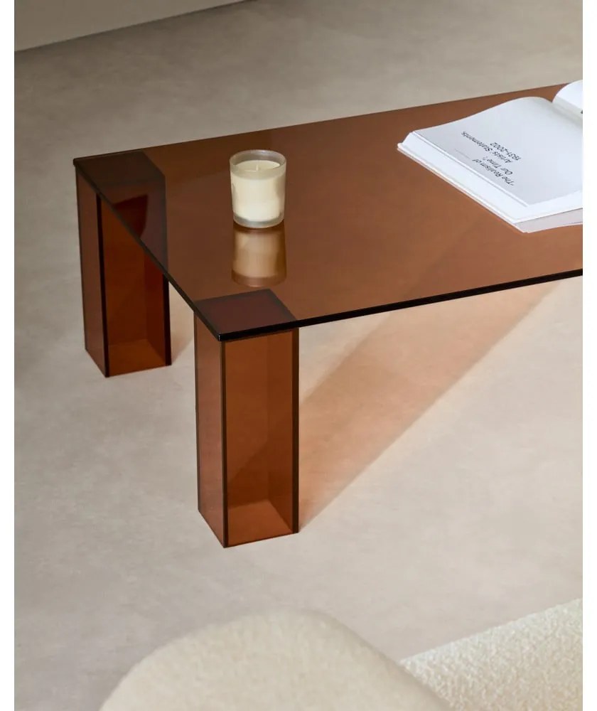 Hnedý sklenený konferenčný stolík 60x140 cm Adularia – Kave Home