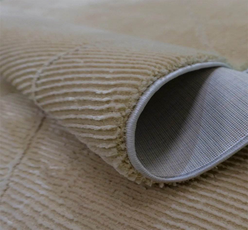 BE Koberec Zurich 1903 YELLOW – žltý obdĺžnikový Rozmer: 60x100 cm