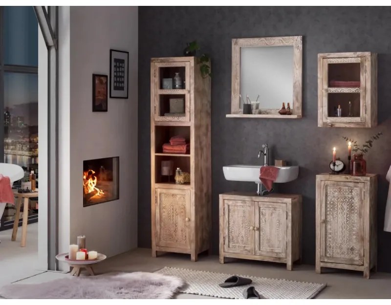 furniture-nabytek.cz - Masívna nástenná skrinka Bitna z mangového dreva, lakovaná, prírodná farba – 43×25×60 cm