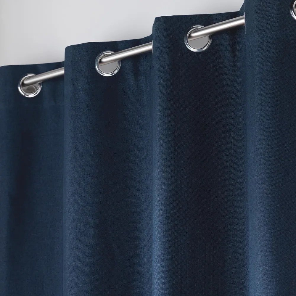 Tmavomodrý zatemňovací záves 140x180 cm Crepuscule – douceur d'intérieur